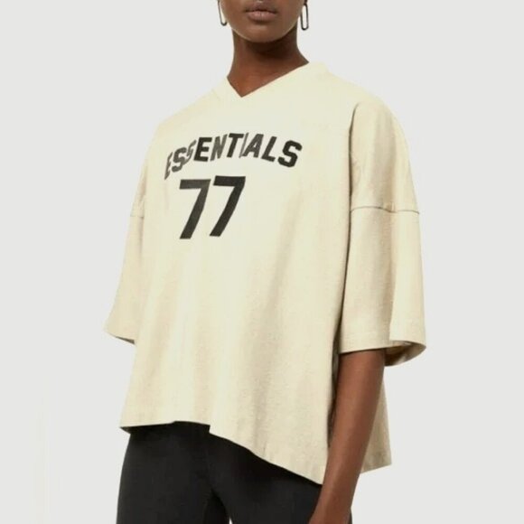 NWT FEAR OF GOD ESSENTIALS Short Sleeve 77 Football T-Shirt Wheat M - Picture 2 of 6